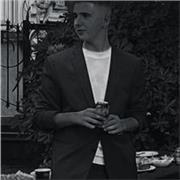 Mi nombre es Eric Junco y soy estudiándote de 1ro de Bachillerato , puedo dar clase de matemáticas a personas que estén estudiando la E.S.O , ya que siempre e tenido un gran dominio para las matemáticas